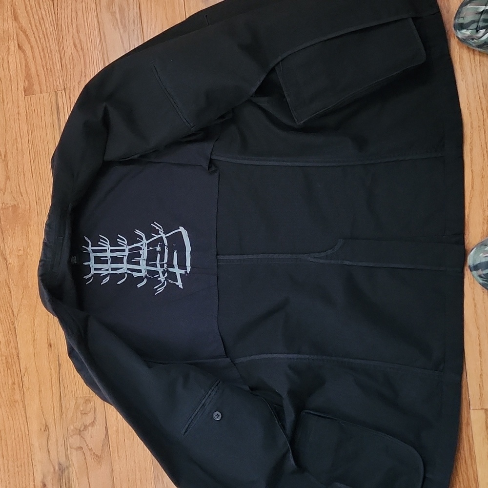 Coat - Picture 8 of 8